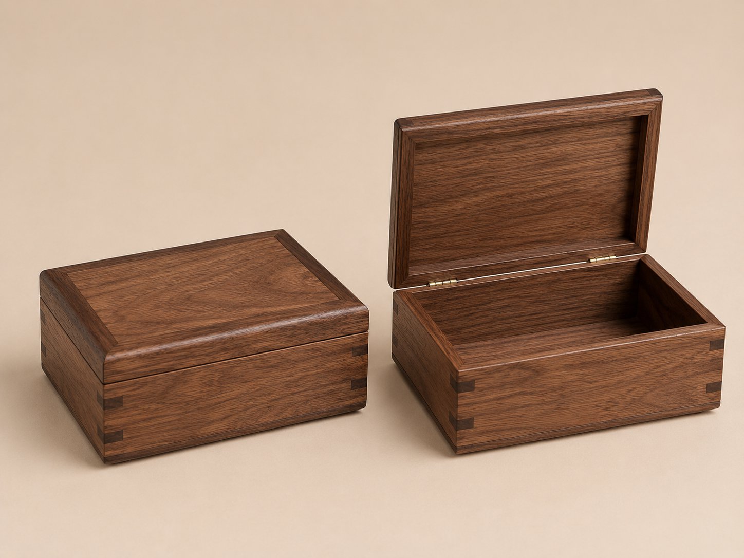 Walnut keepsake box